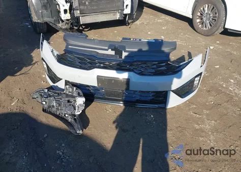 2025 Kia K5 Gt-Line z USA, uszkodzony, nr VIN KNAG64J7XS5285017